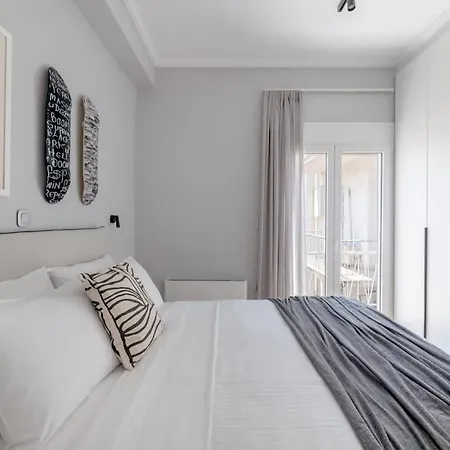 Stunning Acropolis View 2br By Upstreet Apartment